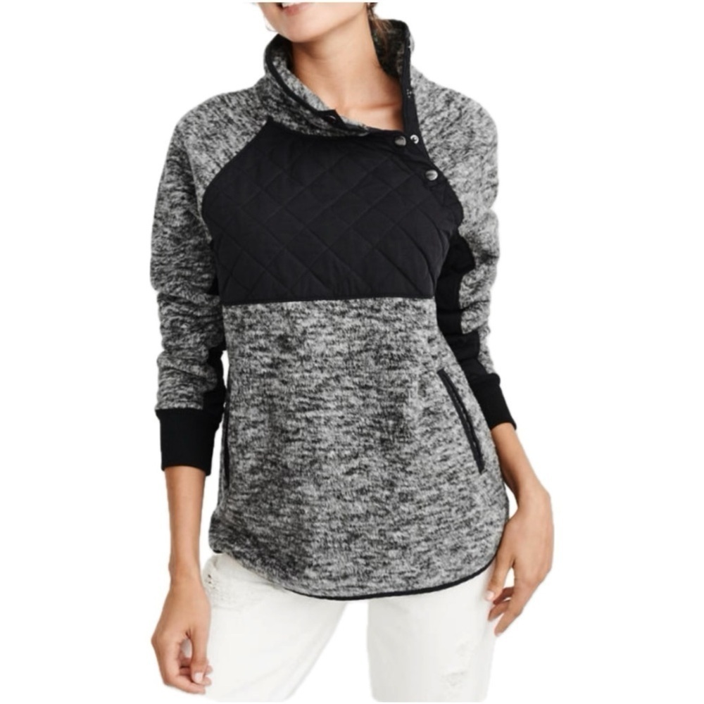 Abercrombie and Fitch Asymmetrical Snap-Up Collar Quilted Fleece Pullove…